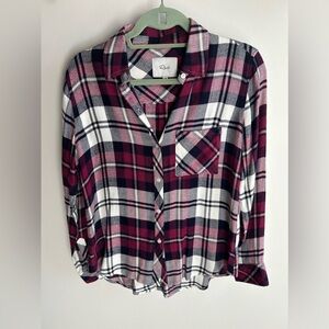 Rails Women’s button down in purple/blue.